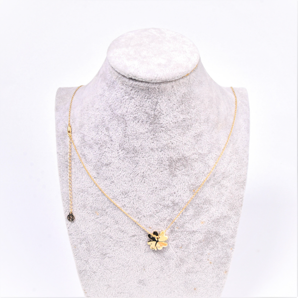 LUCKY CLOVER NECKLACE - Image 4