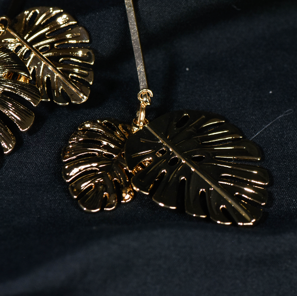  BREEZE LEAF EARRINGS - Image 4
