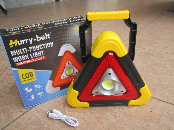 عندك سيارة، لازم يكون عندك هذا باش تحمي روحك   Triangle D'alerte + Torche LED 10W - Image 1