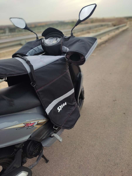 Tablier Moto + les mouflles - Image 1