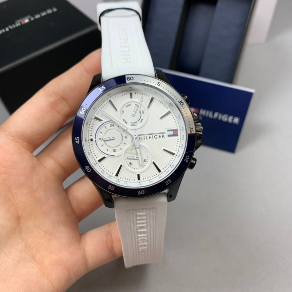 Tommy Hilfiger Multifunction à Quartz Men's avec Bracelet Silicone Blanc 1791723 - Image 6