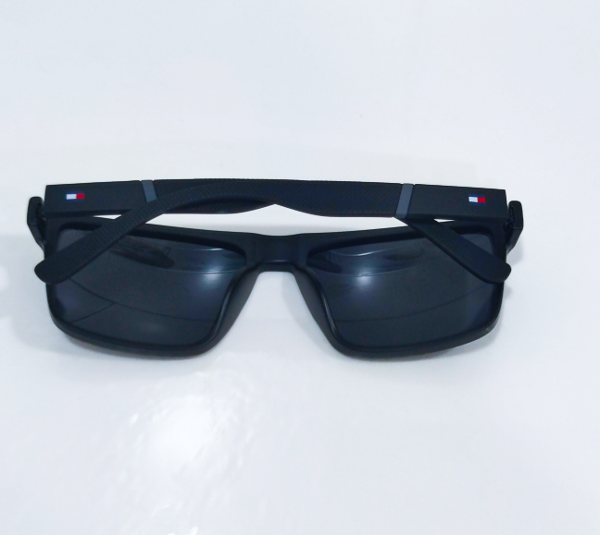 Tommy - Image 7