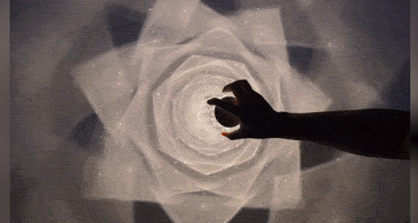 مصباح الكريستال السحري  - Image 1