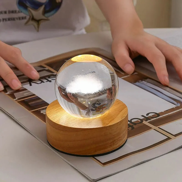 Veilleuse boule de cristal | الكرة المضيئة بأشكال مختلفة ثلاثية الأبعاد - Image 1
