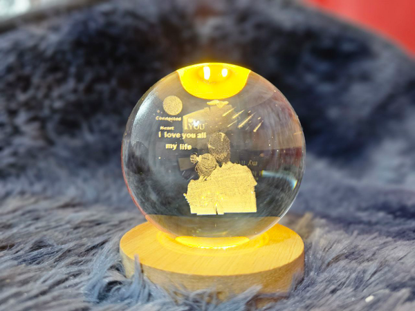Veilleuse boule de cristal | الكرة المضيئة بأشكال مختلفة ثلاثية الأبعاد - Image 3