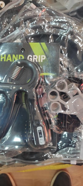 Hand grip  - Image 1