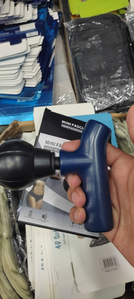 Mini massager gun  - Image 1