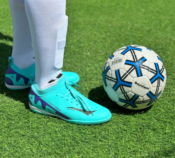soulier football-2024 - Image 3