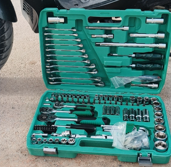 Caisse a òutils 121pcs SRUNY - Image 1