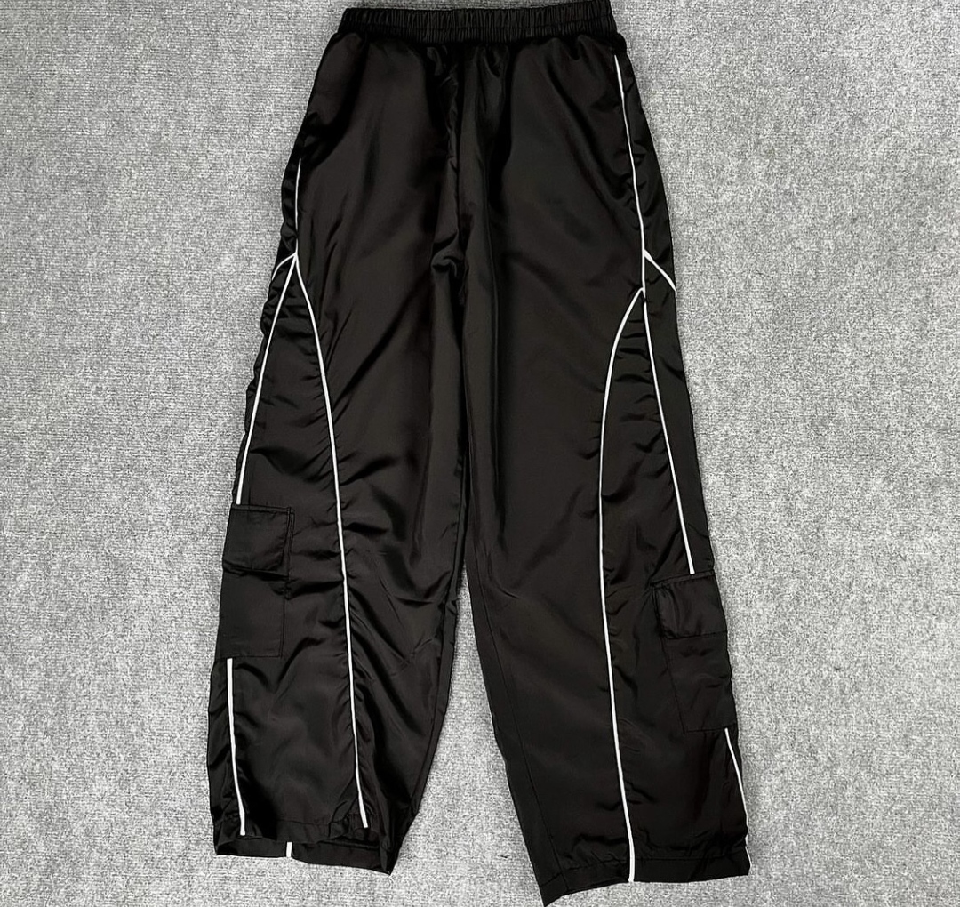 Cargo parachute  - Image 1