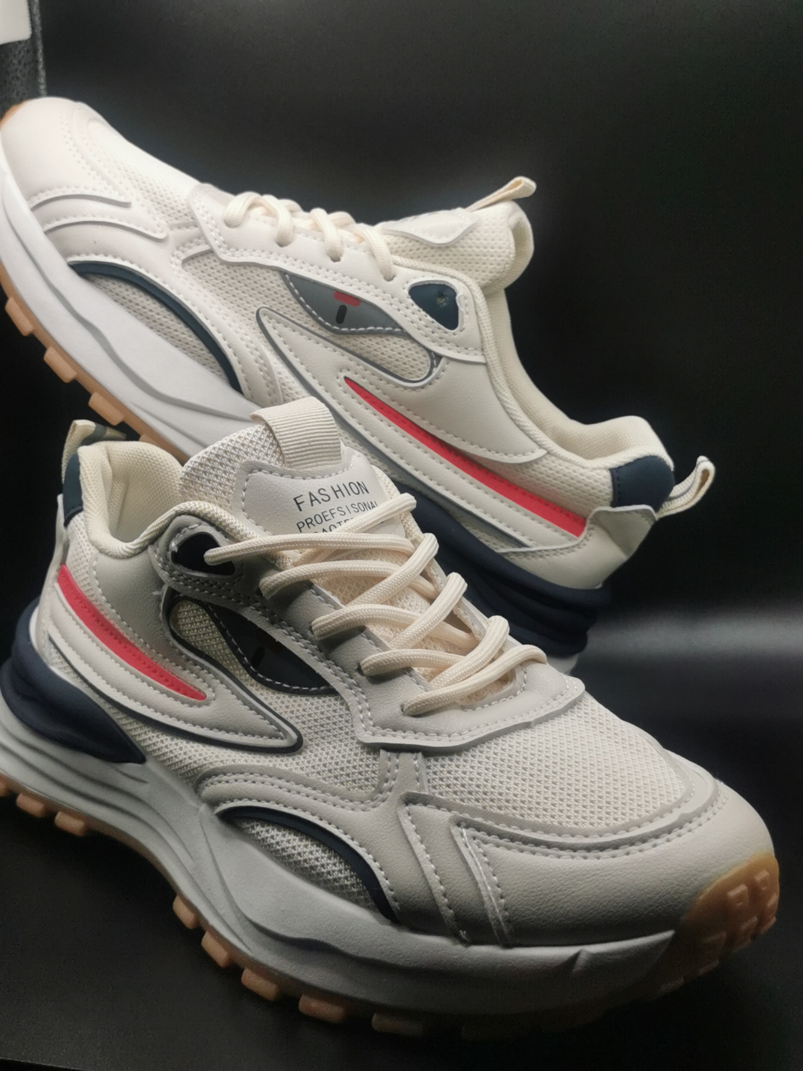 Chaussures fashion  - Image 1
