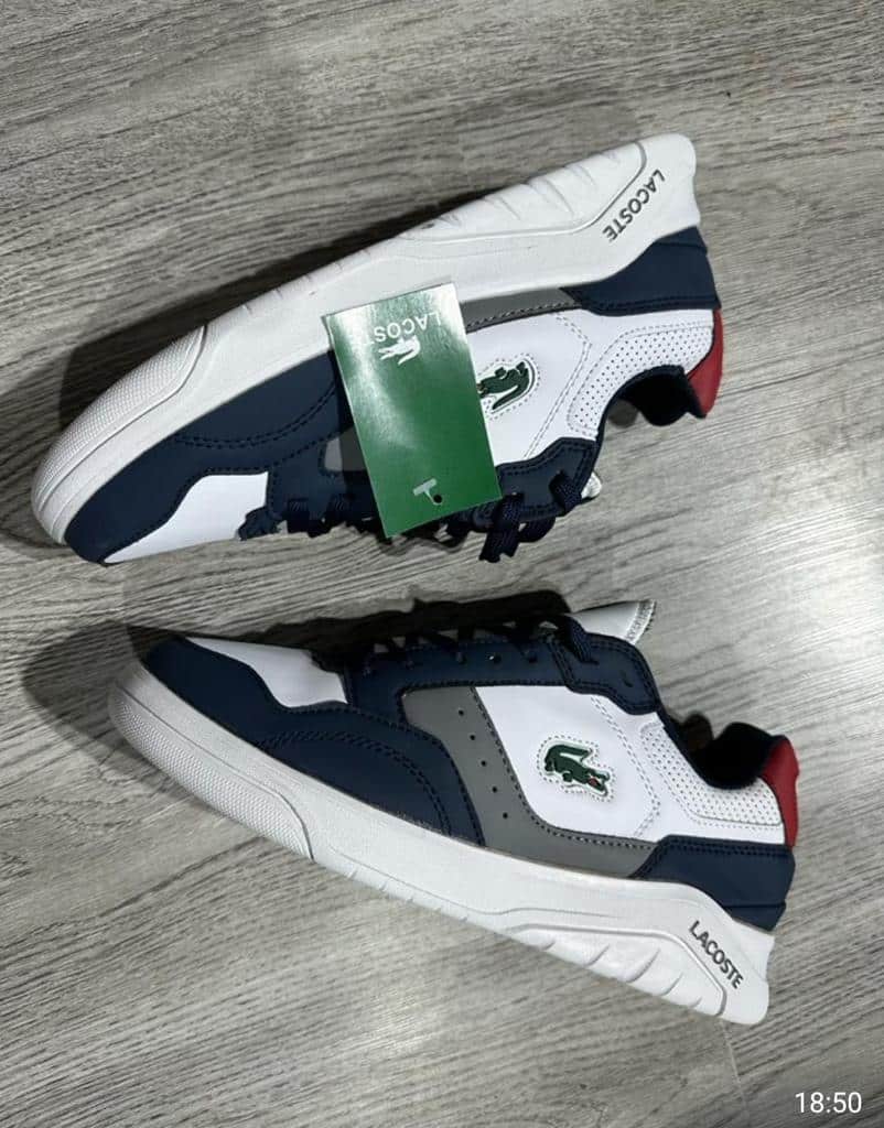 Lacoste  سبب التخفيض لايوجد كل المقاساتA 30% Lacoste Men's Game Advance - Image 4