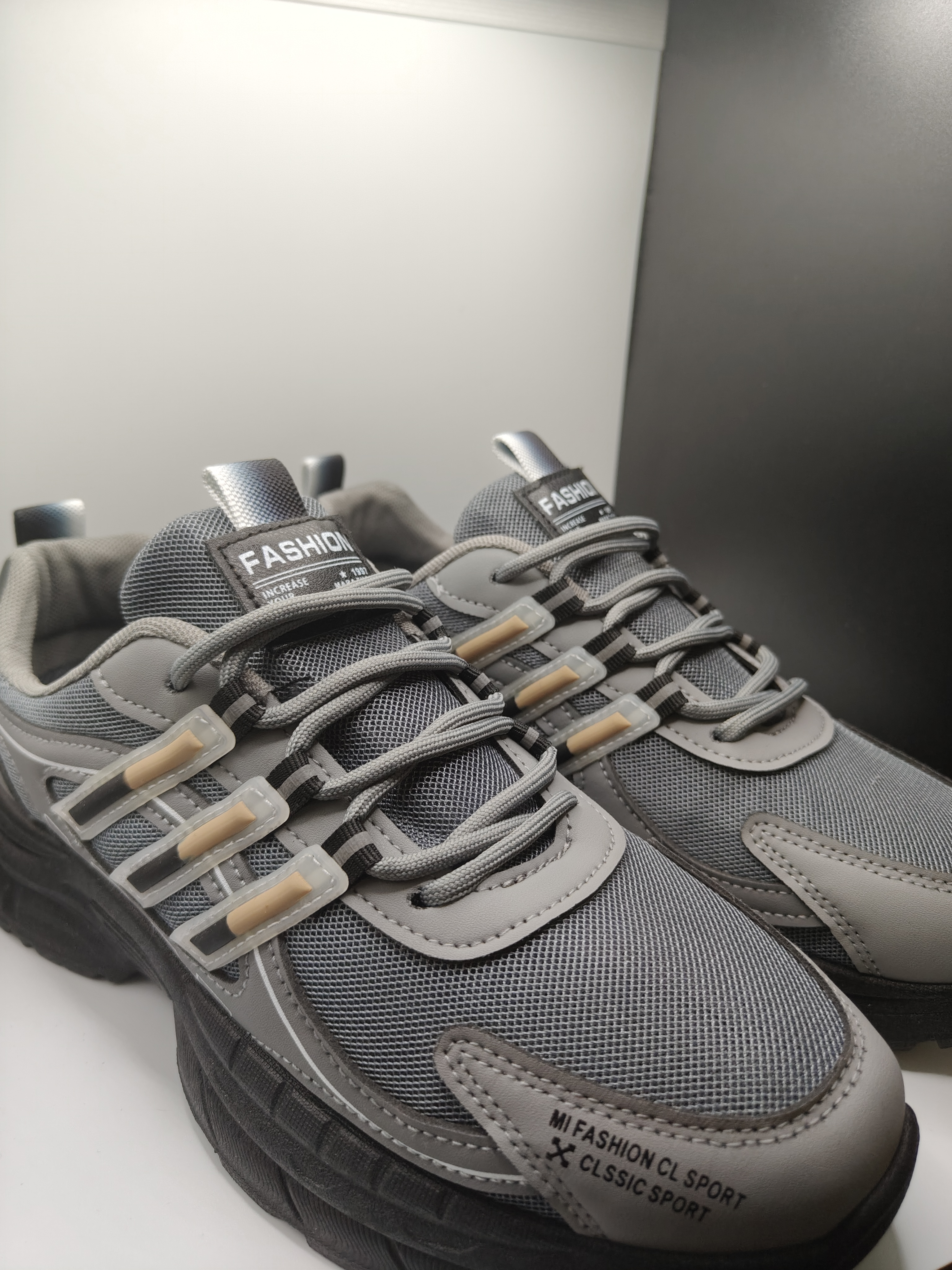 chaussures 3 bandes - Image 3