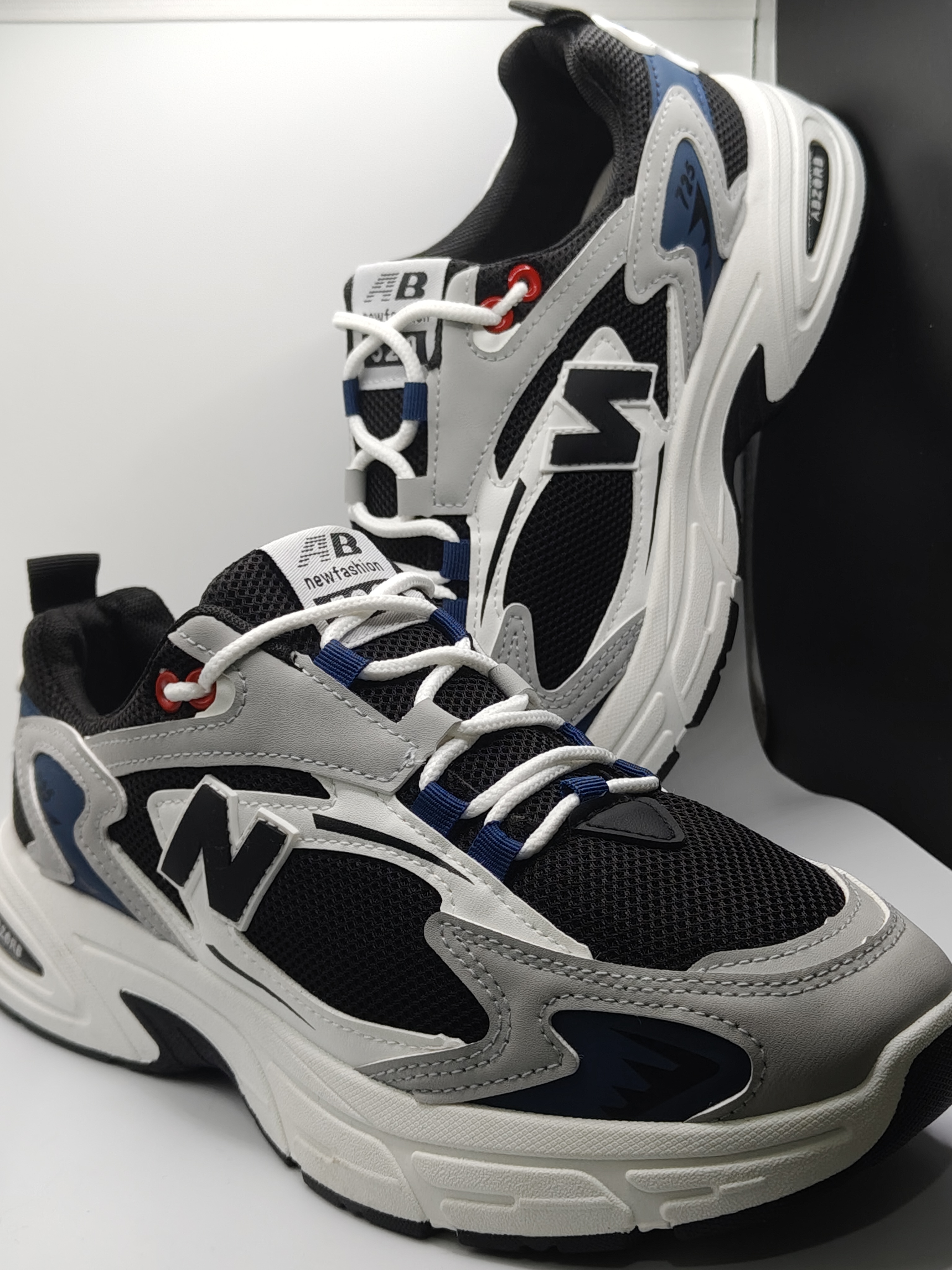 New balance  - Image 1