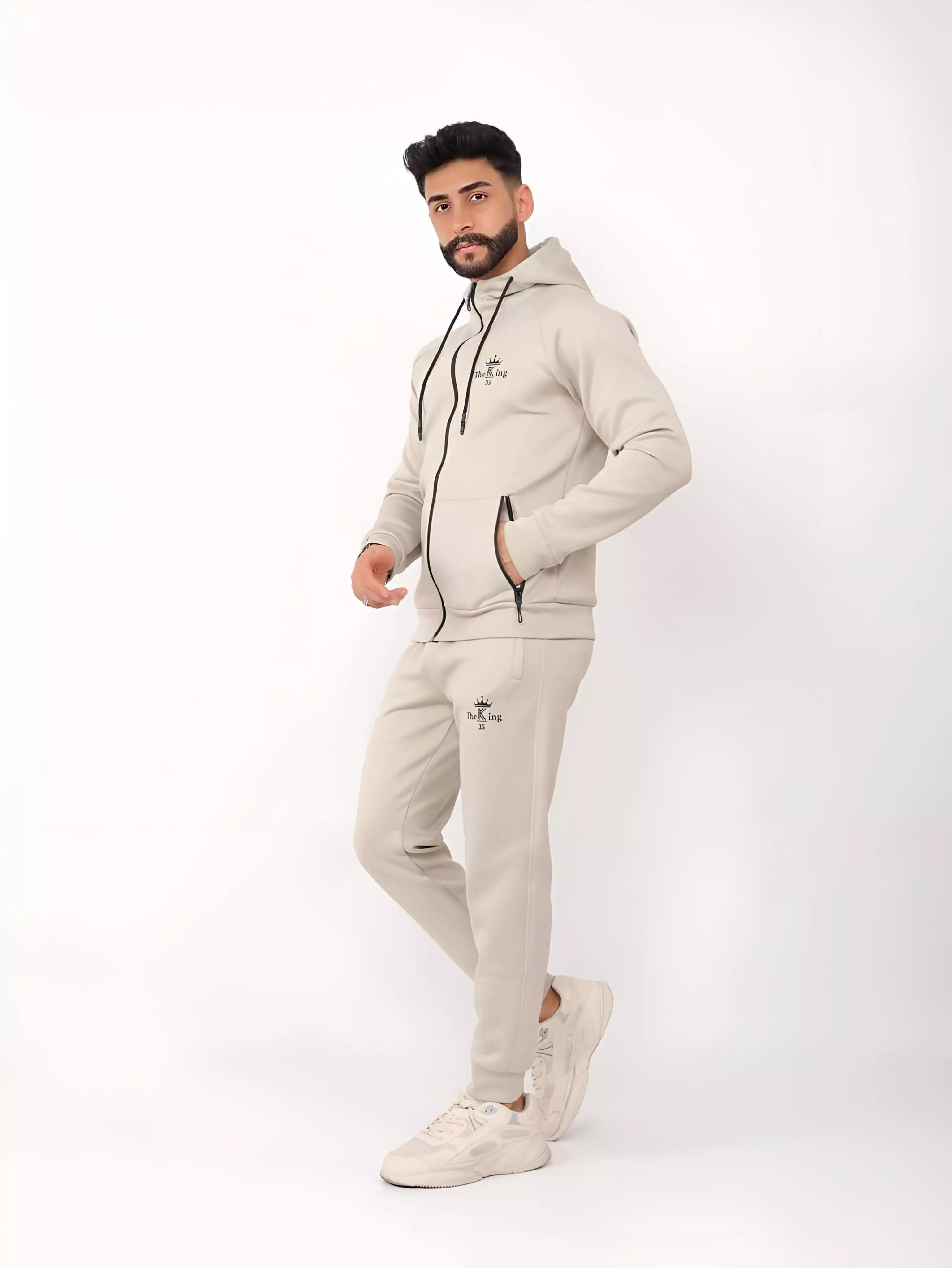 TheKing  - Image 3