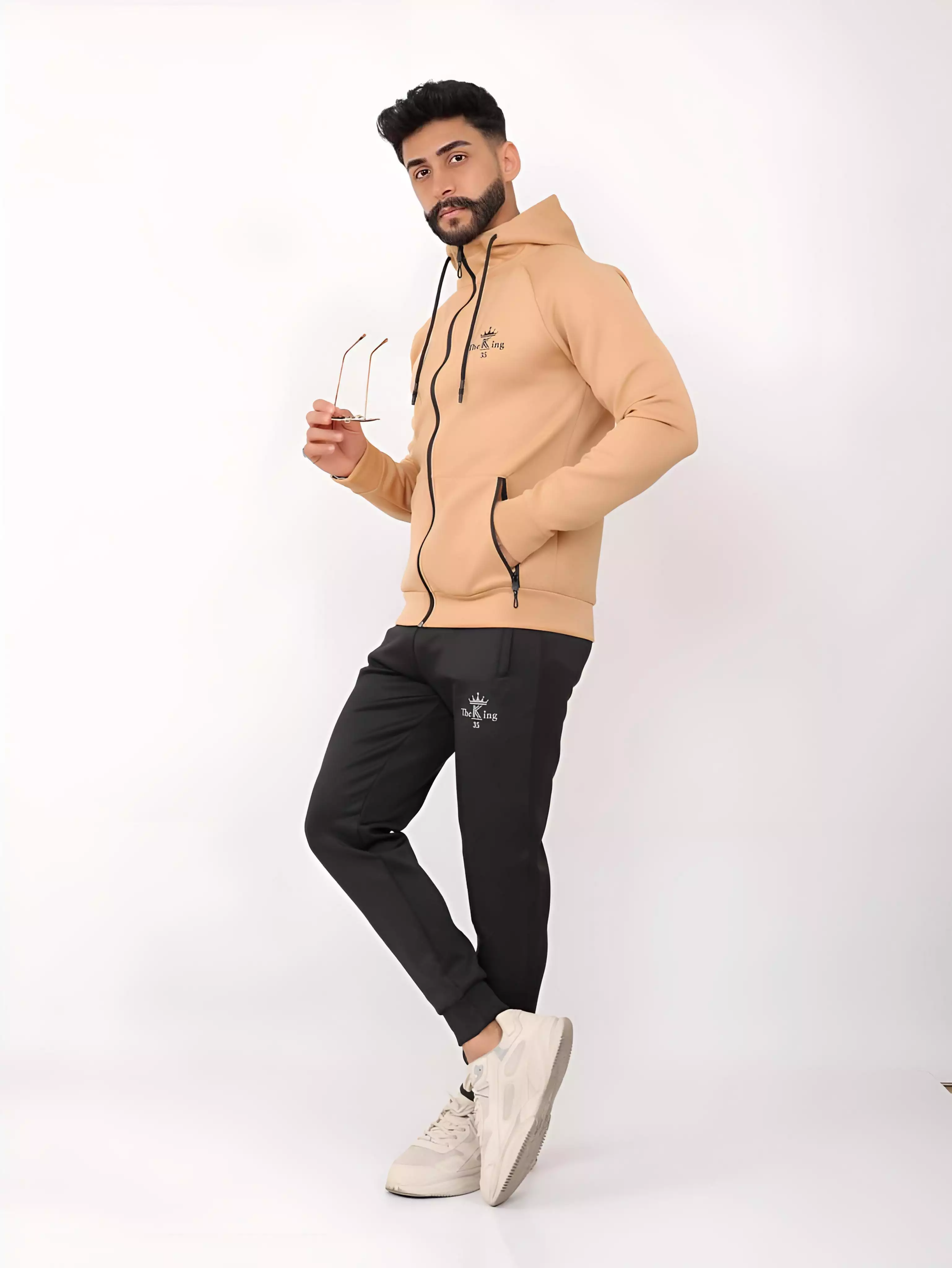 TheKing  - Image 5