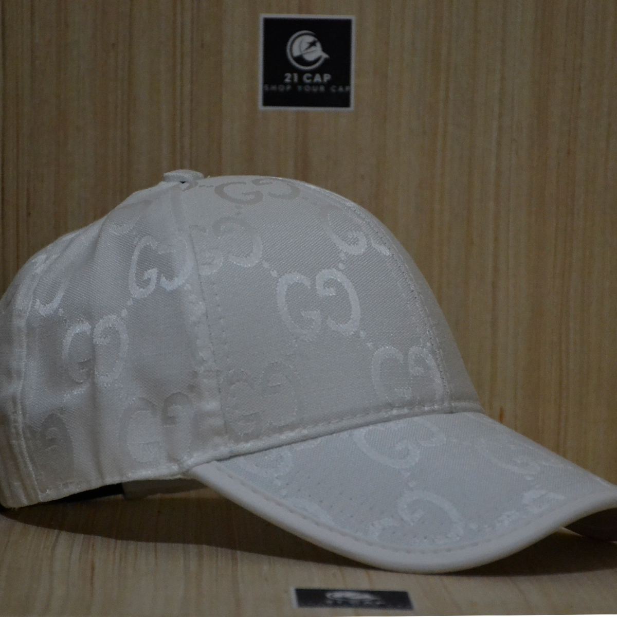 Gucci  - Image 5