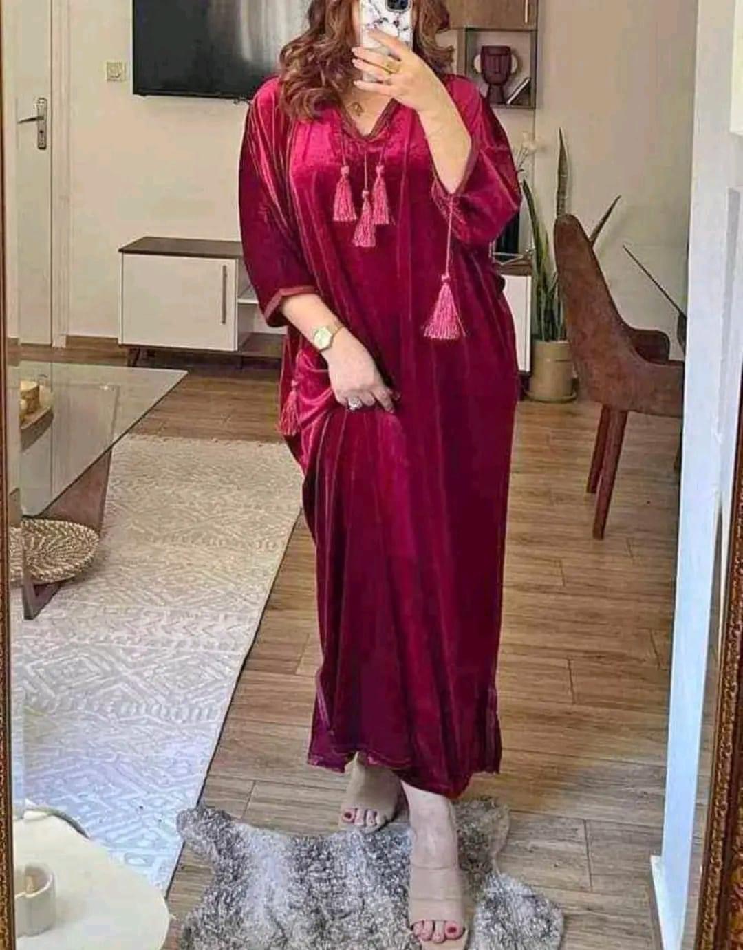 🌸 جبة قطرية قماش قظيفة 🩷 - Image 9