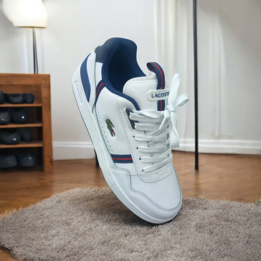 lacoste سبب التخفيض لايوجد كل المقاسات - Image 1