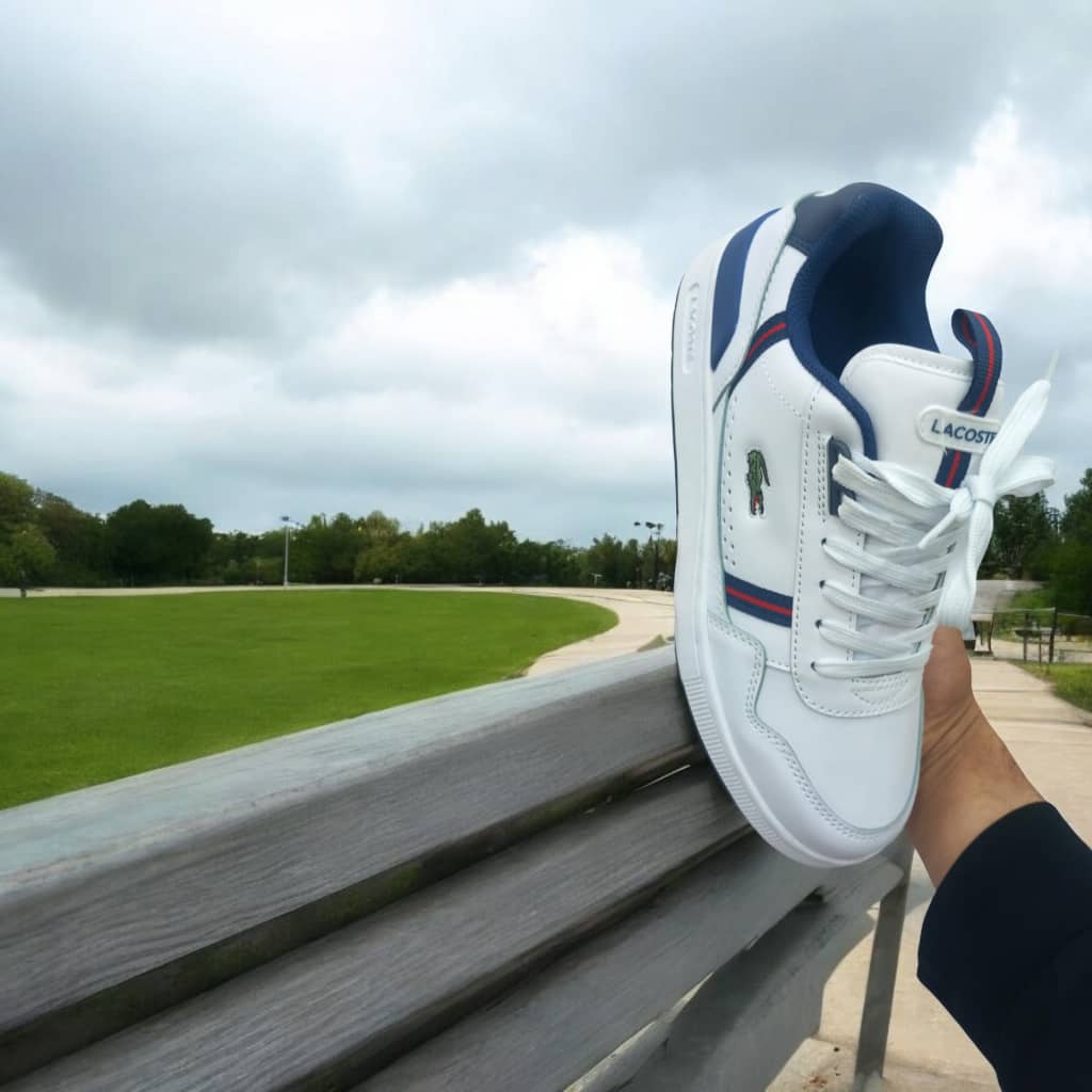 lacoste سبب التخفيض لايوجد كل المقاسات - Image 3
