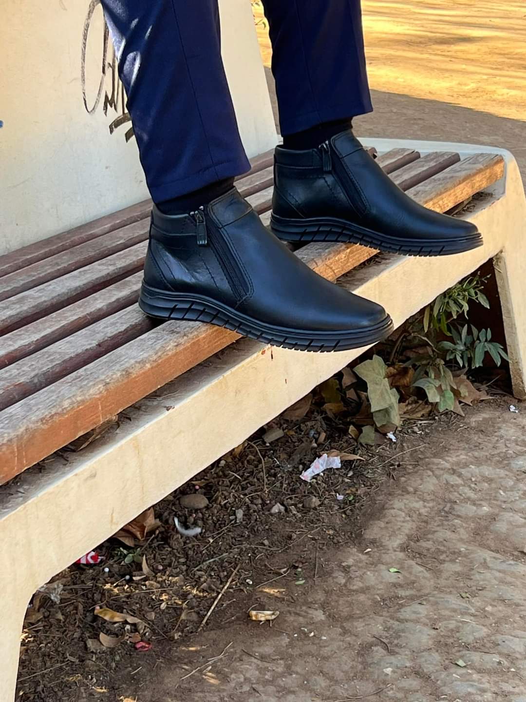 Demiboot pino - Image 1