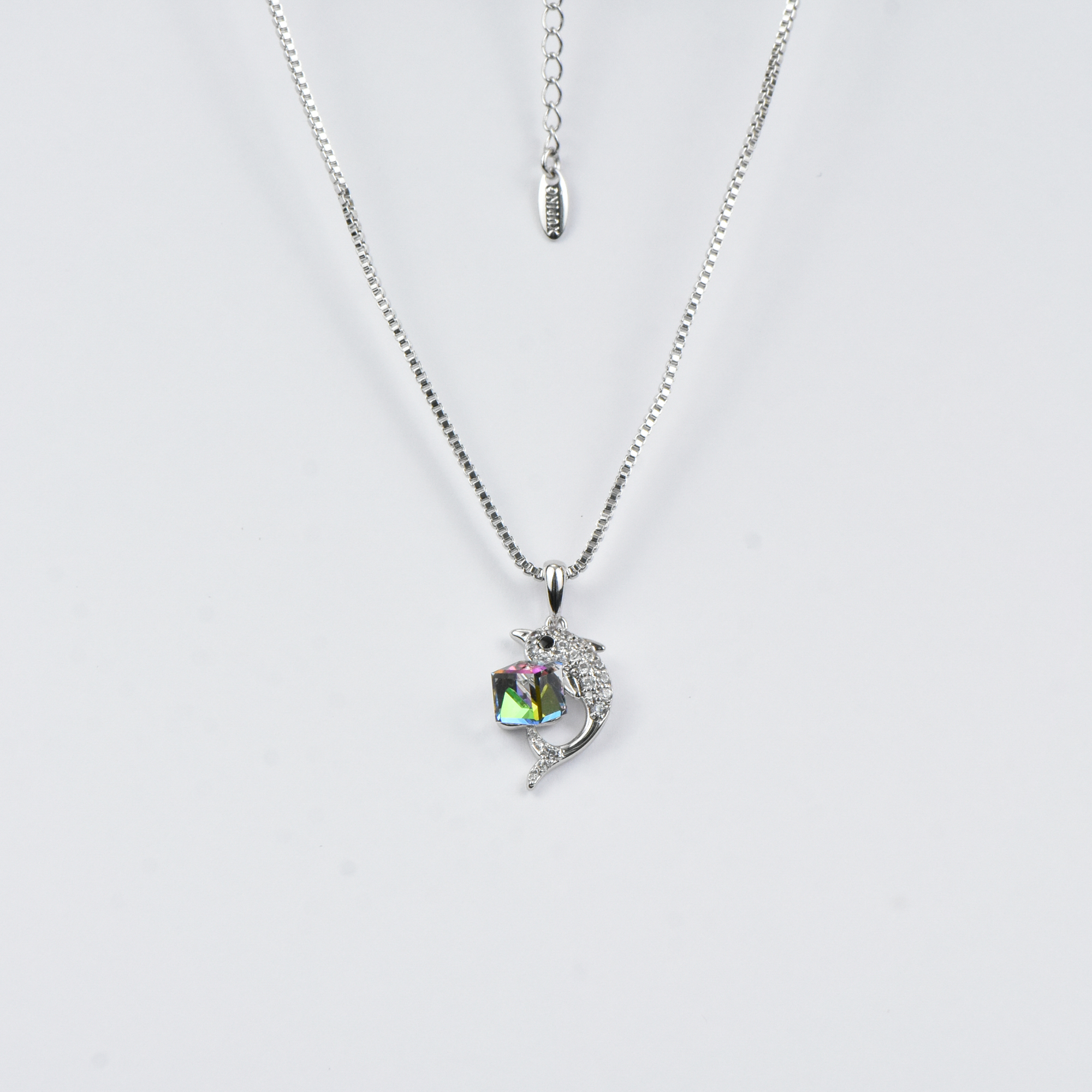 Dolphin Cubic Pearl - Image 2