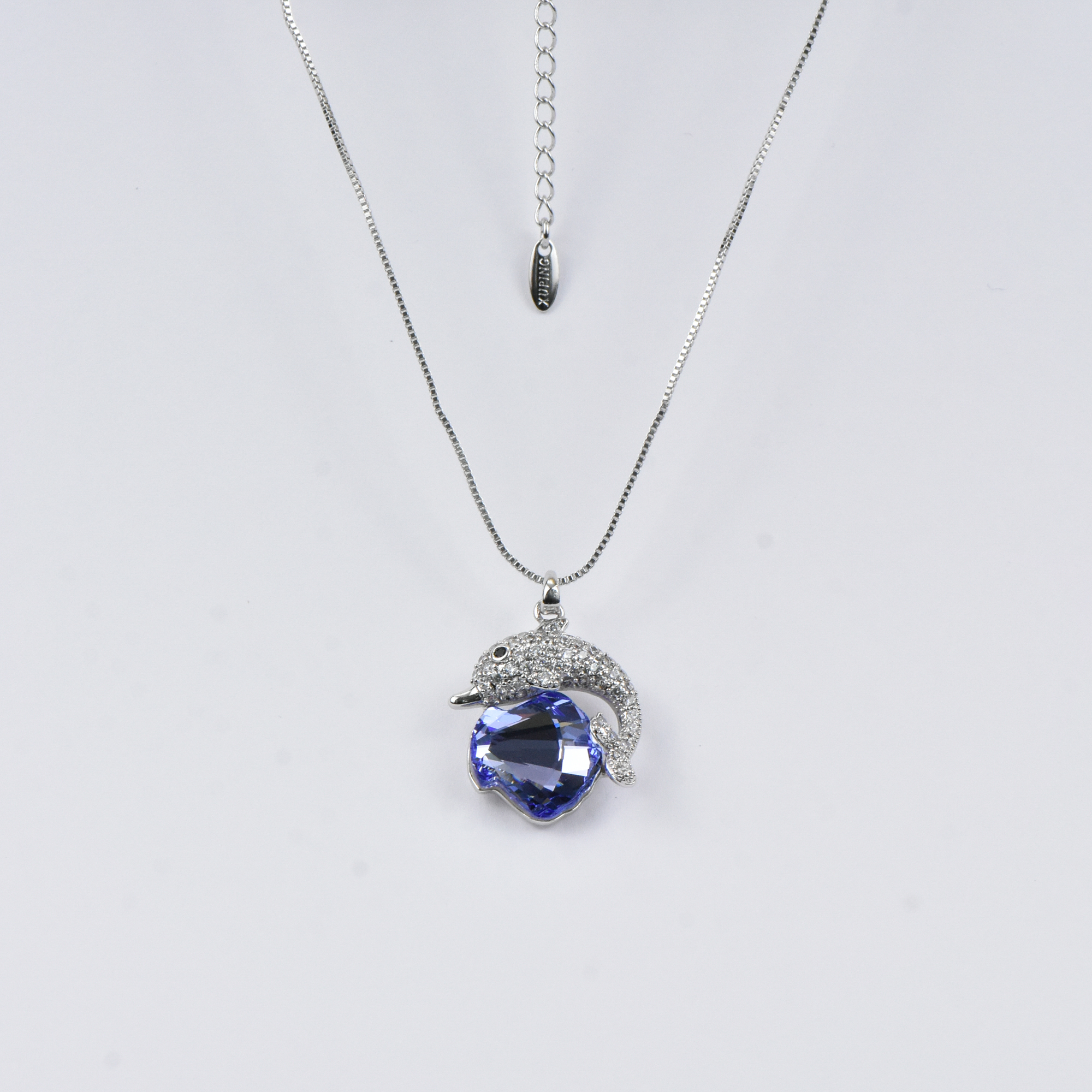 Dolphin Coral Pearl - Image 1