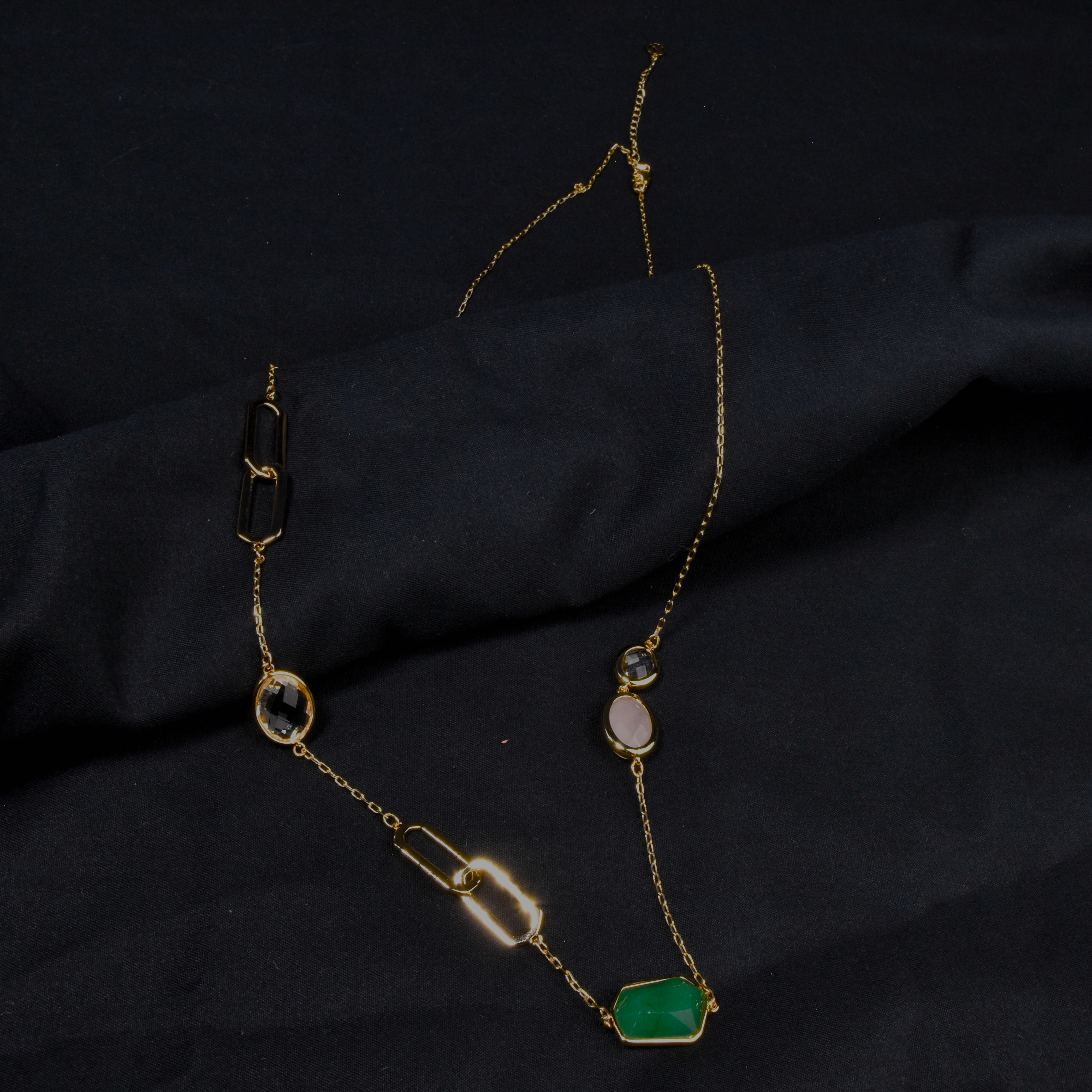 EMPOWER LOVE NECKLACE - Image 2