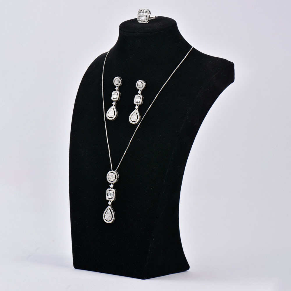 Radiant Elegance - Image 1