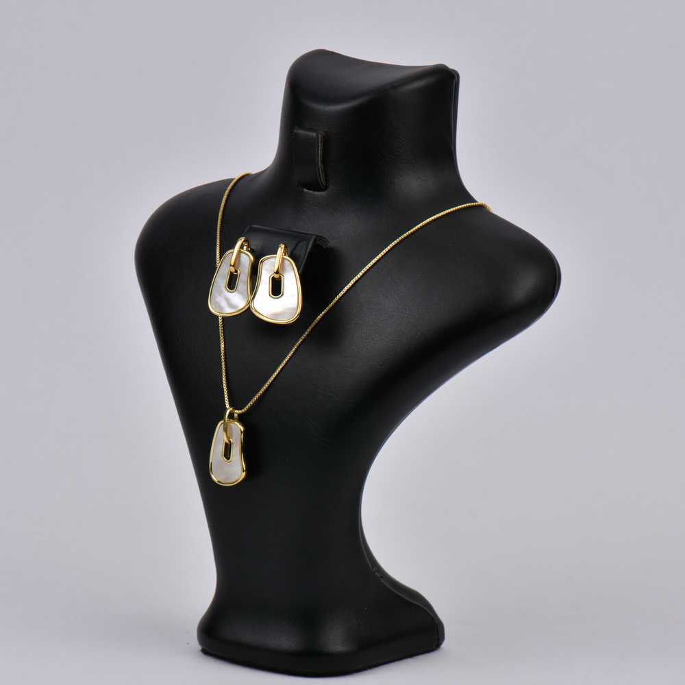 Crystal Storm Gold - Image 1