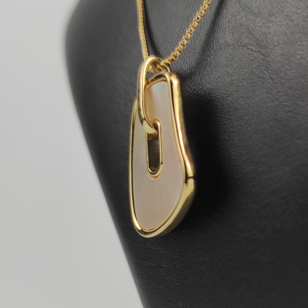 Crystal Storm Gold - Image 3