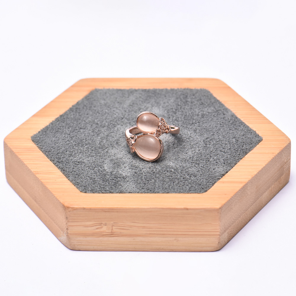 Glint - Image 2