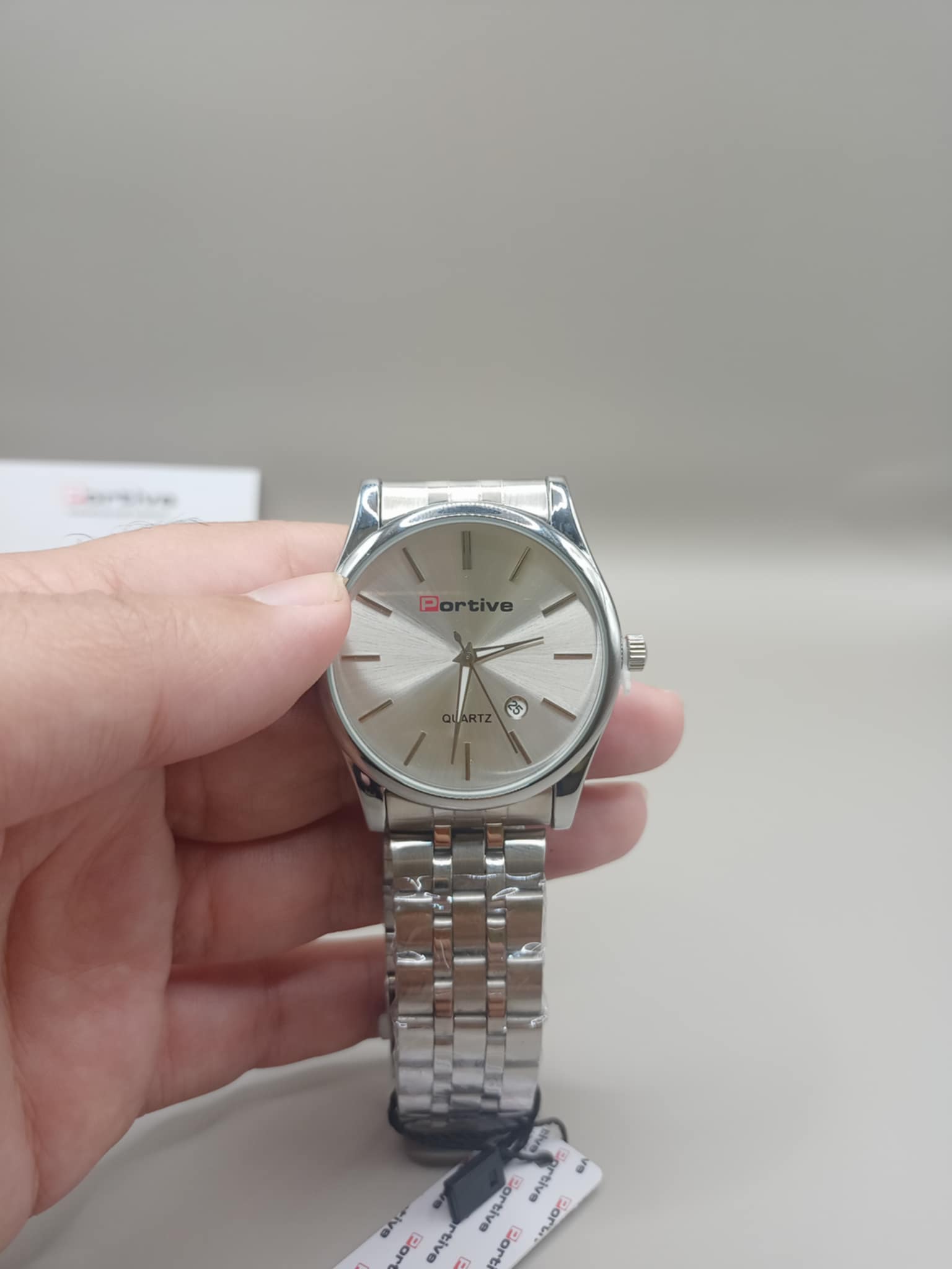 ساعة أصلية من الفولاذ المقاوم للصدأ،  "Montre élégante en acier inoxydable - un mélange parfait d'élégance et de qualité - Image 3