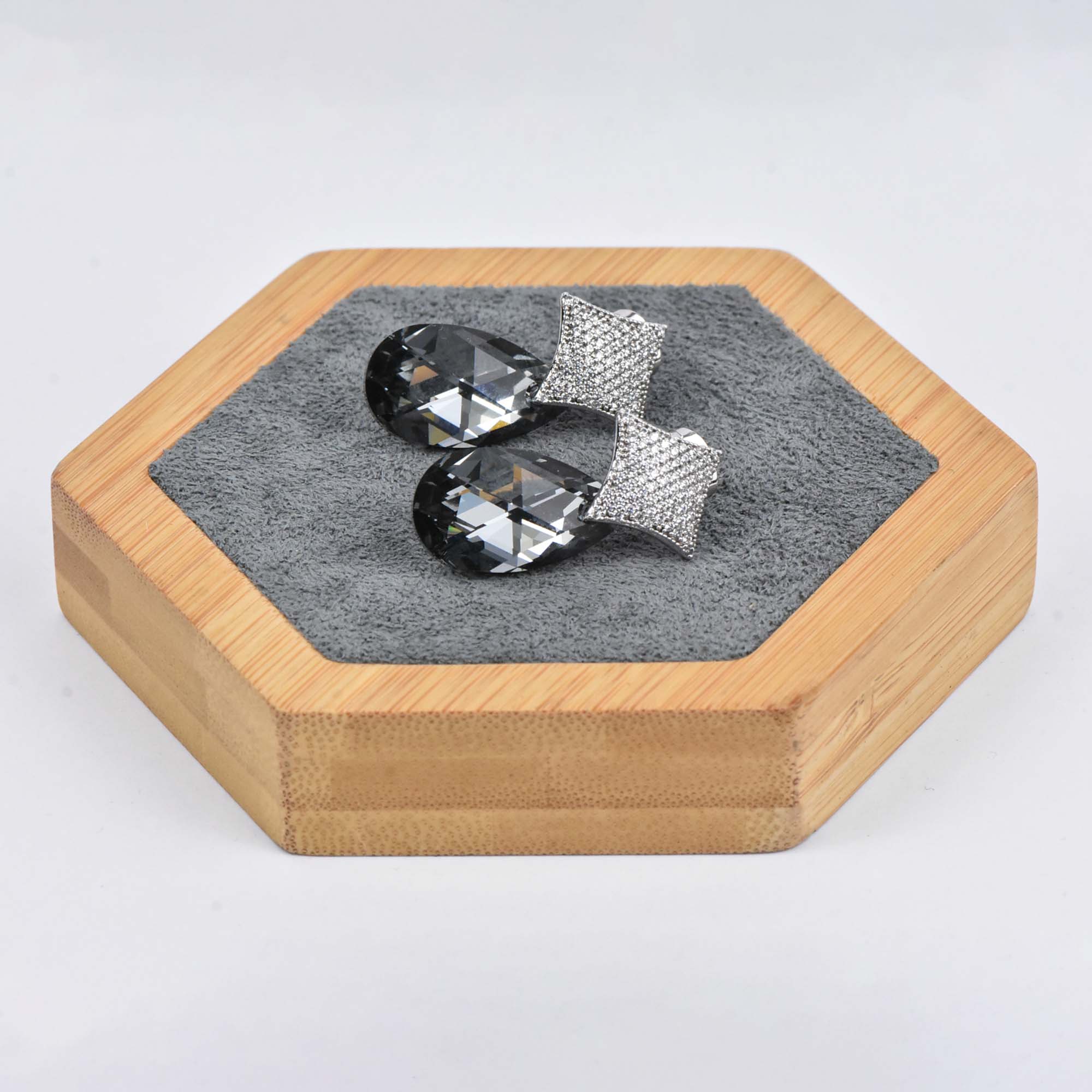 Grey Unify - Image 1