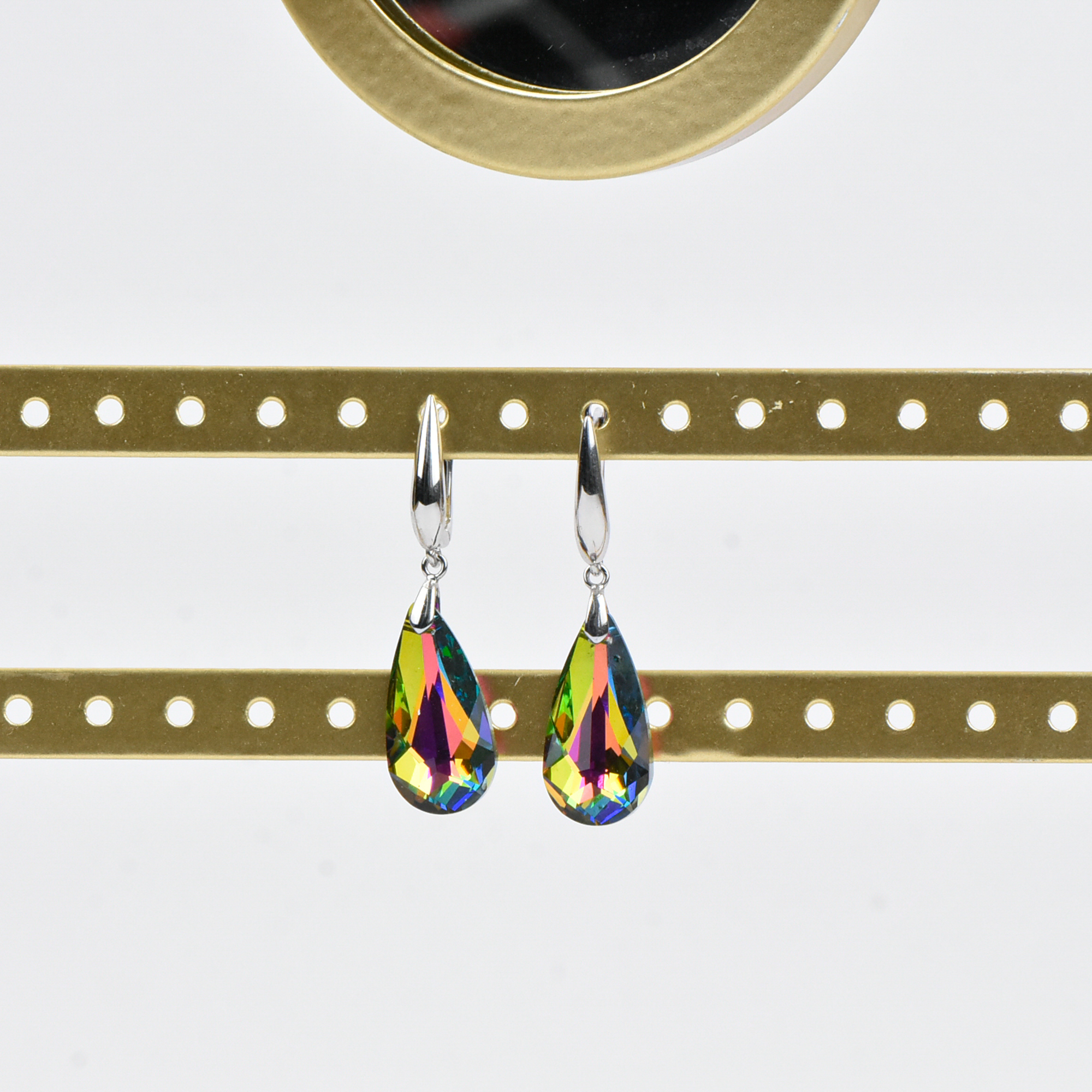 Teardrop Clap - Image 2