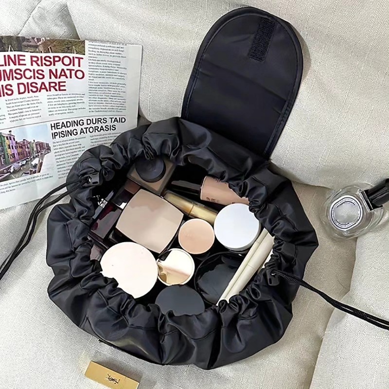 Trousse de maqillage - Image 1