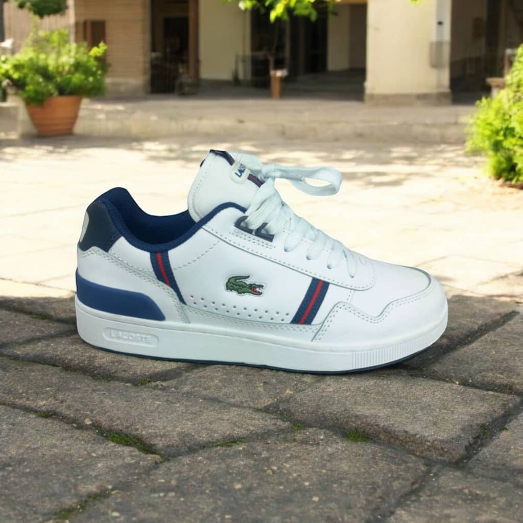 Lacoste  سبب التخفيض لايوجد كل المقاساتA 30% Lacoste Men's Game Advance - Image 2