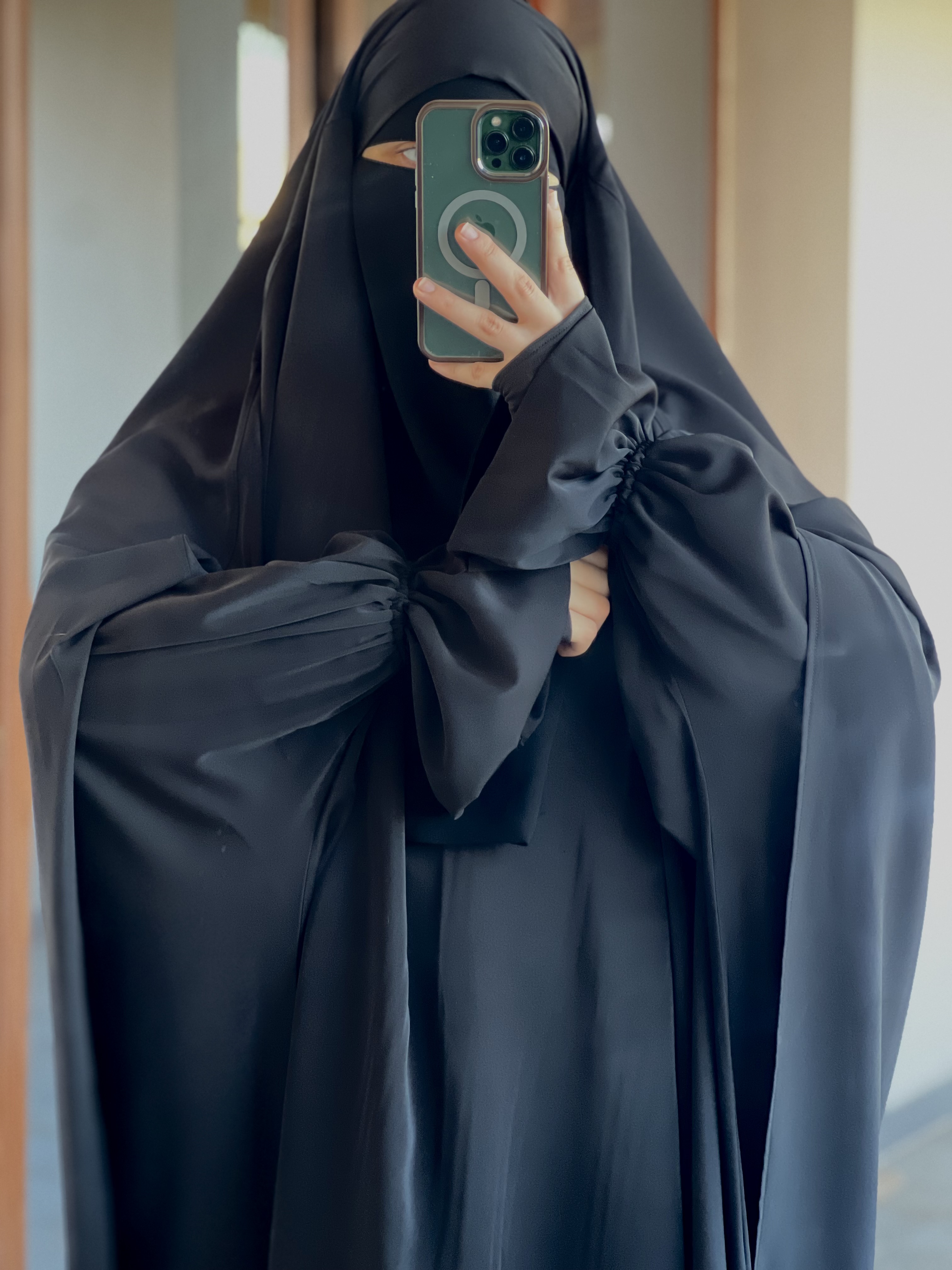 عباءة نرجس - Image 1