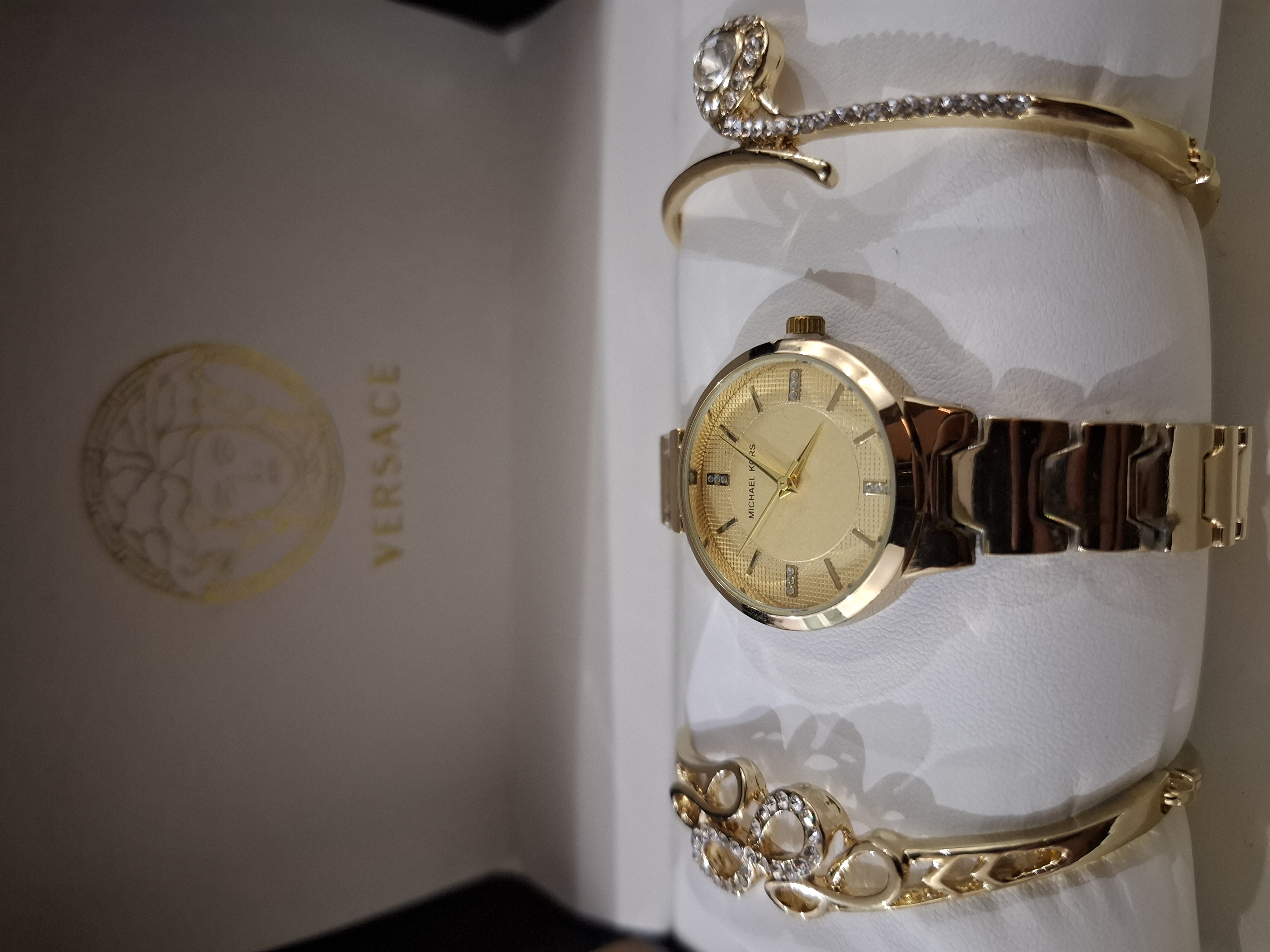 ساعة نسائية Micheal Kors 