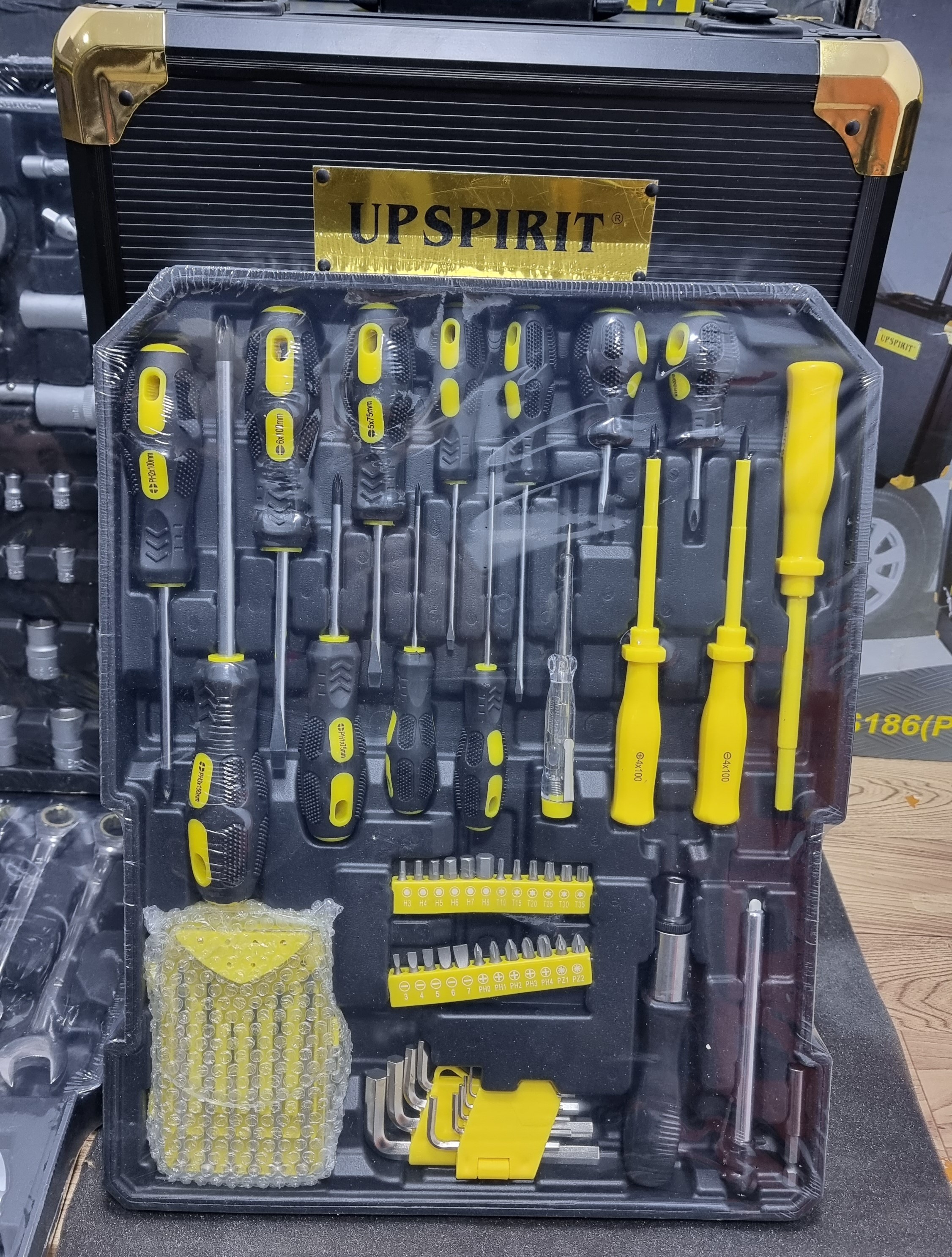 Valise UPSPIRIT 186 pcs - Image 4