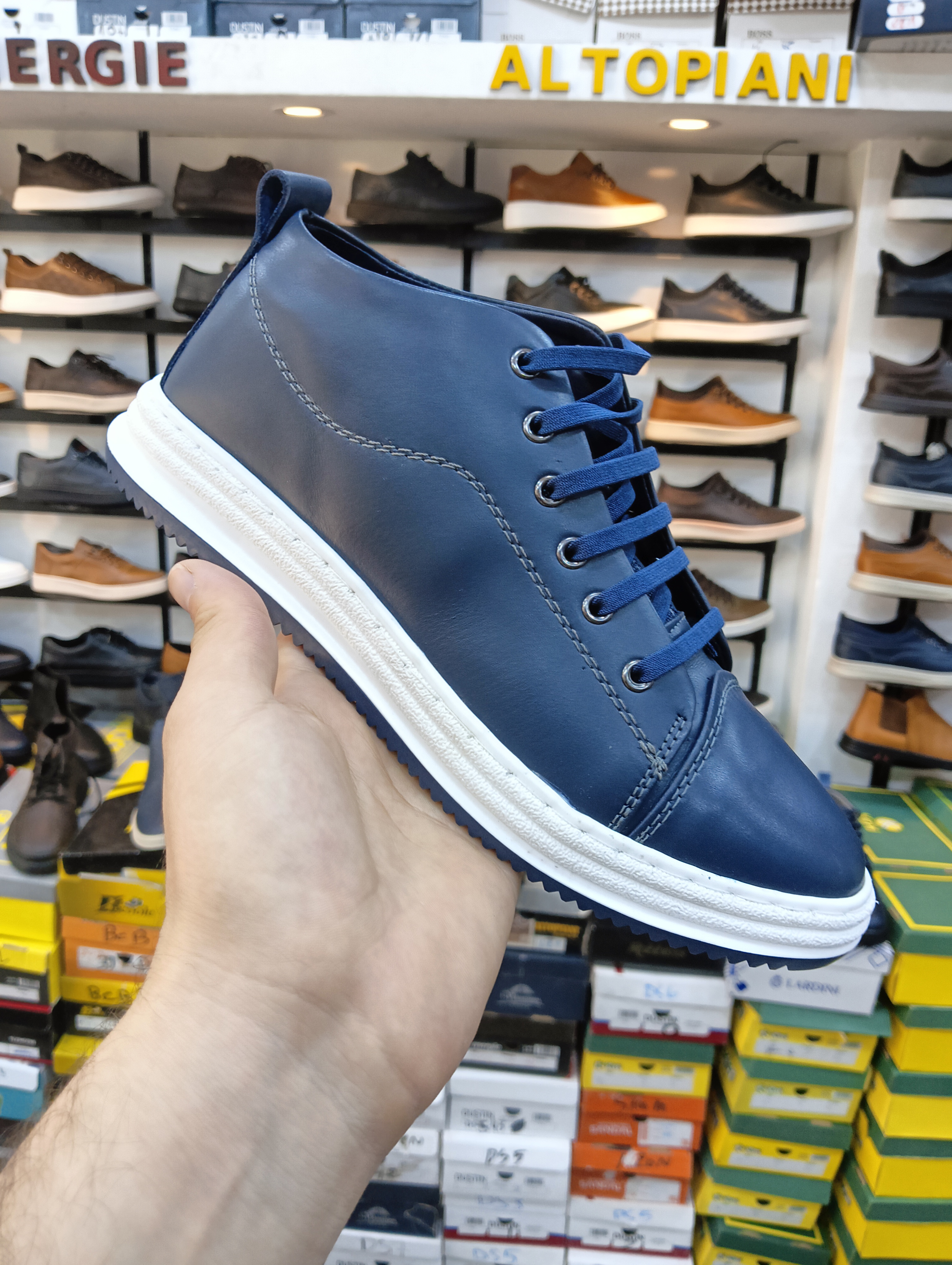 Valintimos boots - Image 2