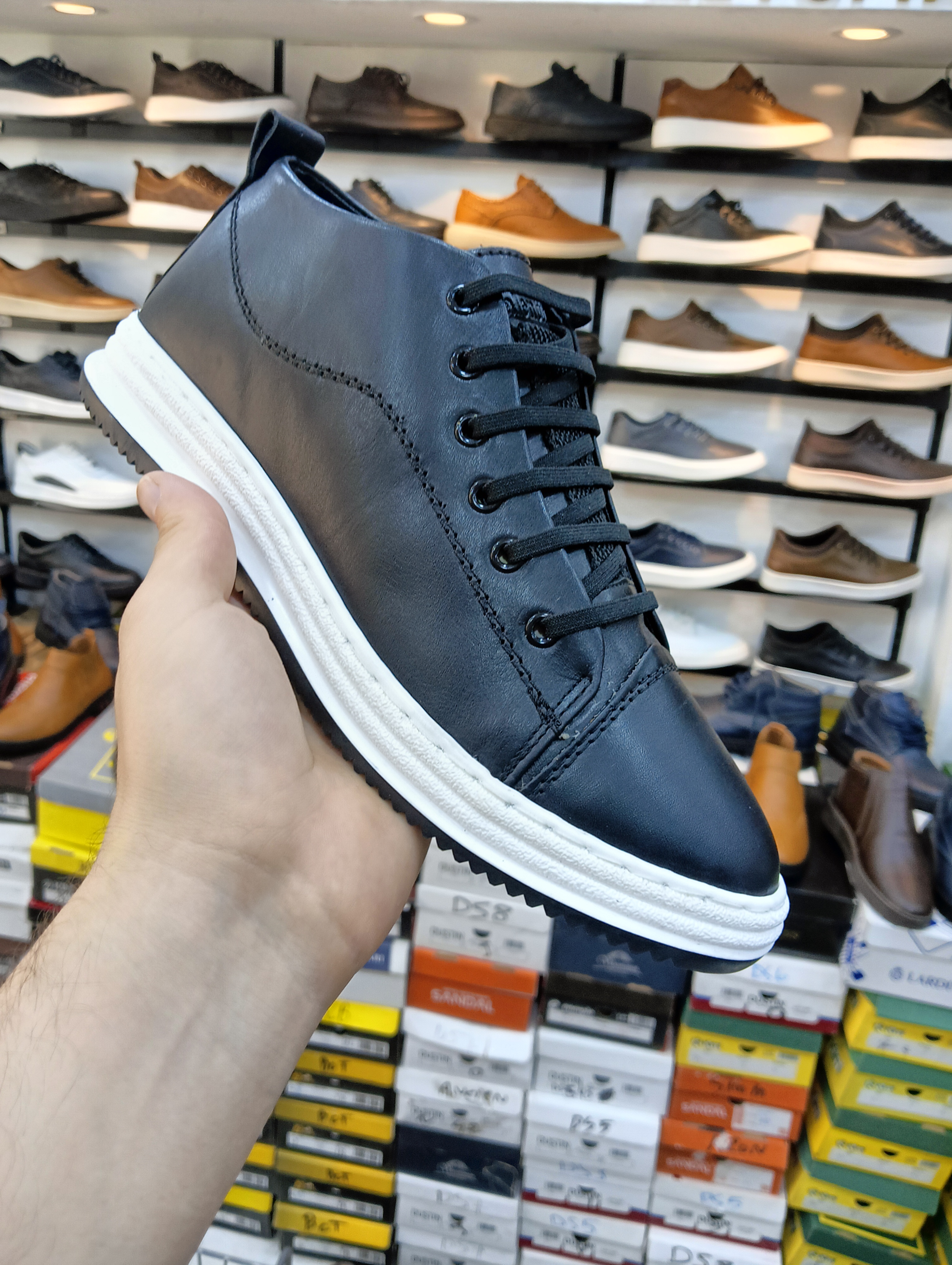 Valintimos boots - Image 1