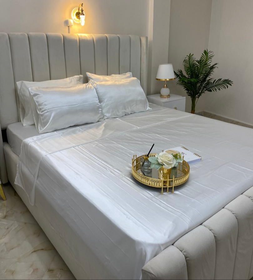 PARURE EN SATIN 2 PLACES