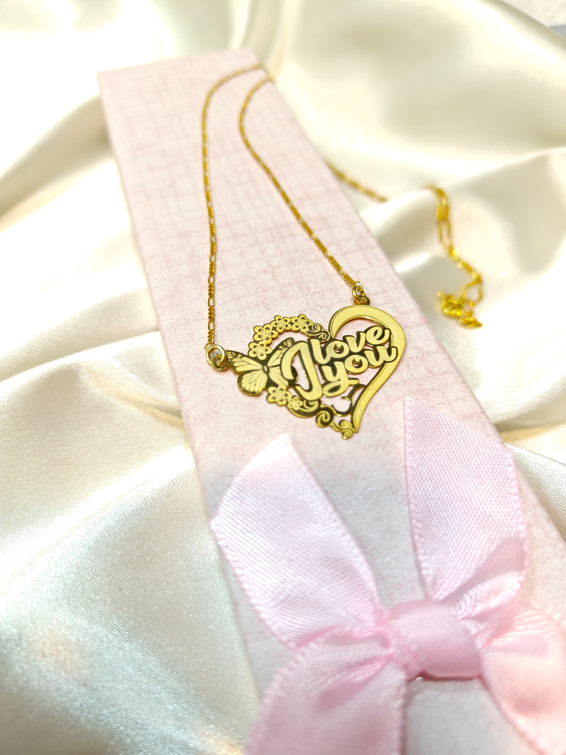 قلادة أحبك 💖