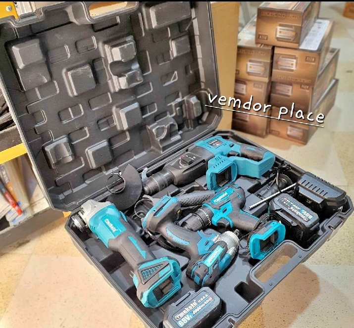 Kit Makita 4 articles  حقيبة أدوات ماكيتا 4 في 1  - Image 1