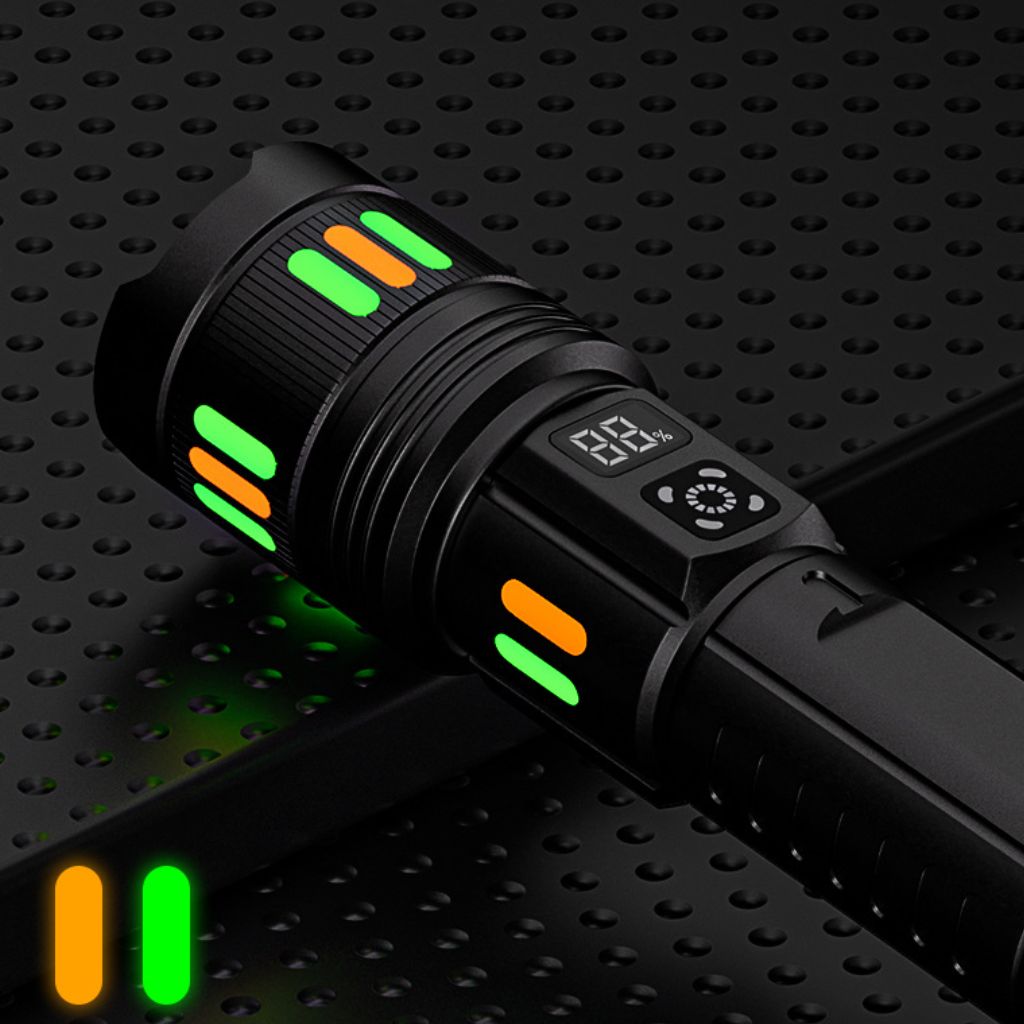 Lampe de Poche LED à Zoom Télescopique avec Bandes Fluorescentes - مصباح يدوي مع زووم تلسكوبي - Image 2
