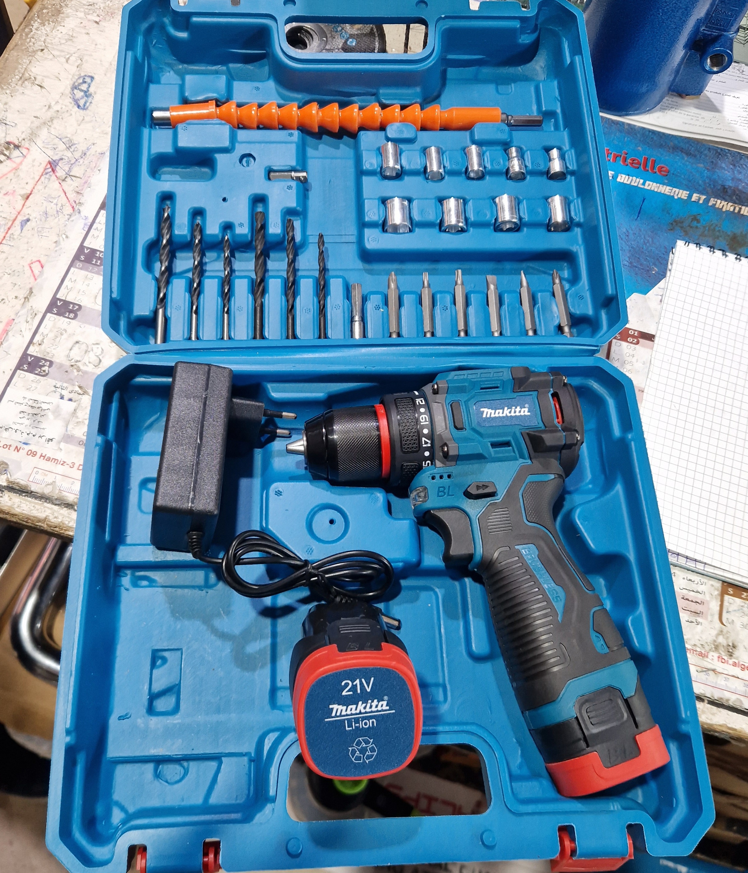 🎯🤩Visseuse makita 21v Accessoires25pcs💥🎉 - Image 2