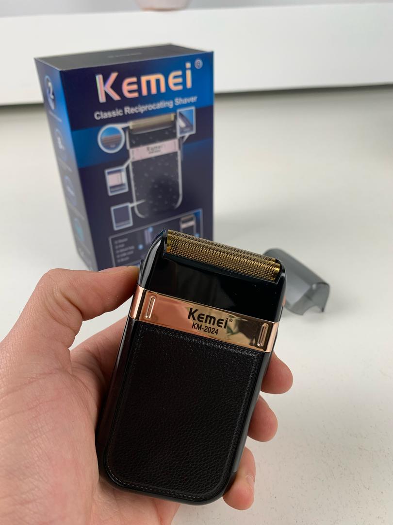 Kemei Rasoir Électrique Double Lame KM-2024 – ماكينة حلاقة كهربائية بشفرة مزدوجة - Image 2