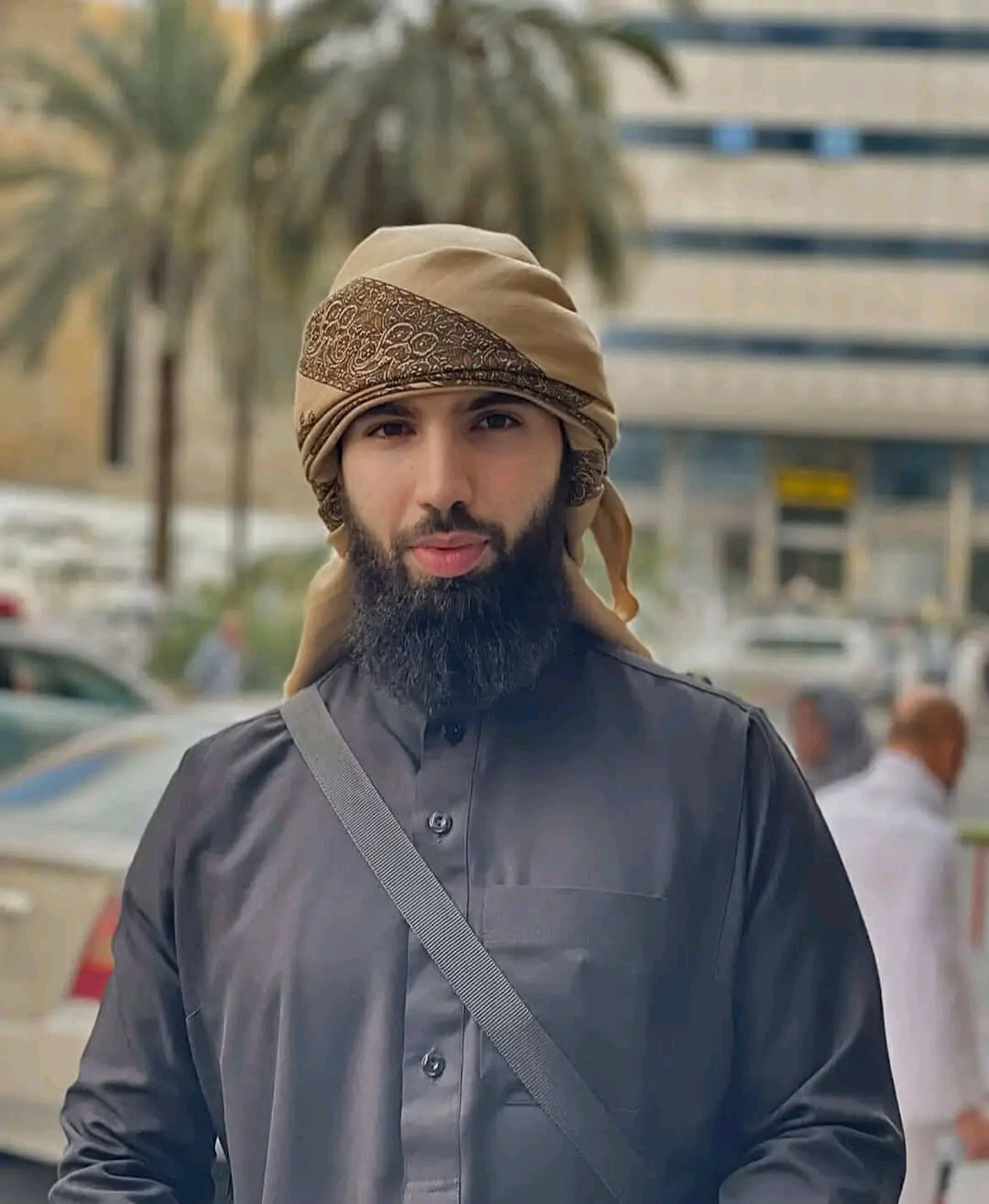 الشماغ اليمني  الفاخر - Image 2