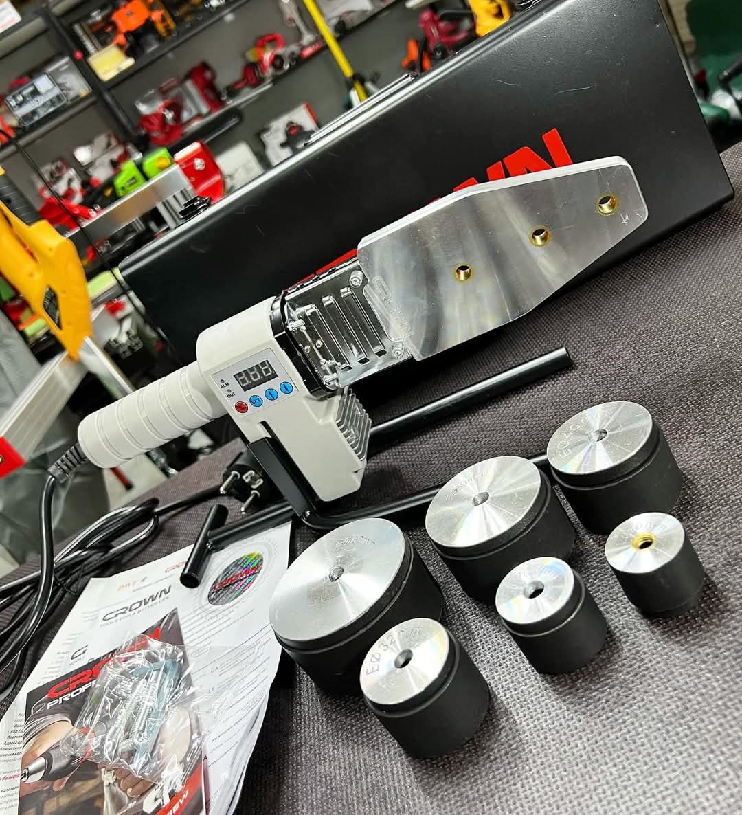 💥 CROWN CT19032 – Soudeuse de tubes PPR 20-63mm 800W 🛠️ - Image 3